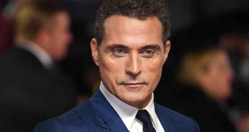 Rufus Sewell